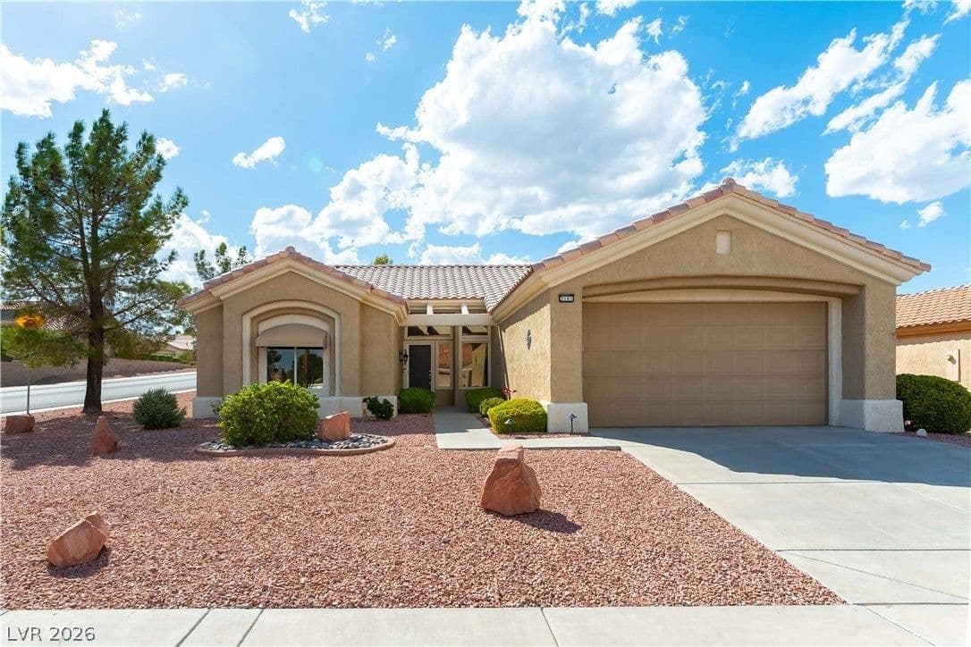 3101 Hawksdale Drive photo 2