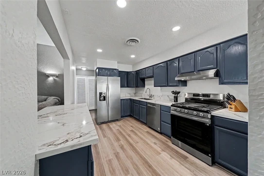 1211 Paiute Drive photo 4