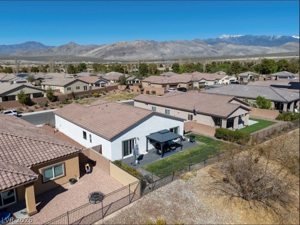 5675 La Campana Drive photo 3