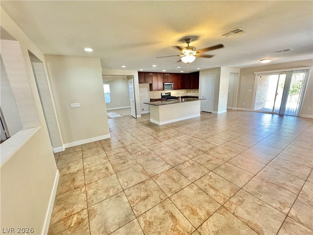 4320 Hatch Bend Avenue photo 3