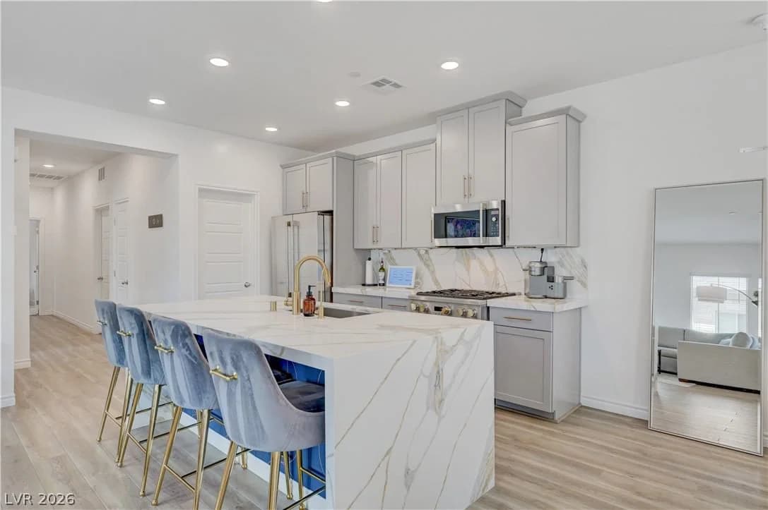 600 Carriage Hill Drive