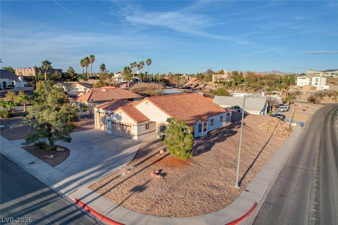 1319 Highland Court